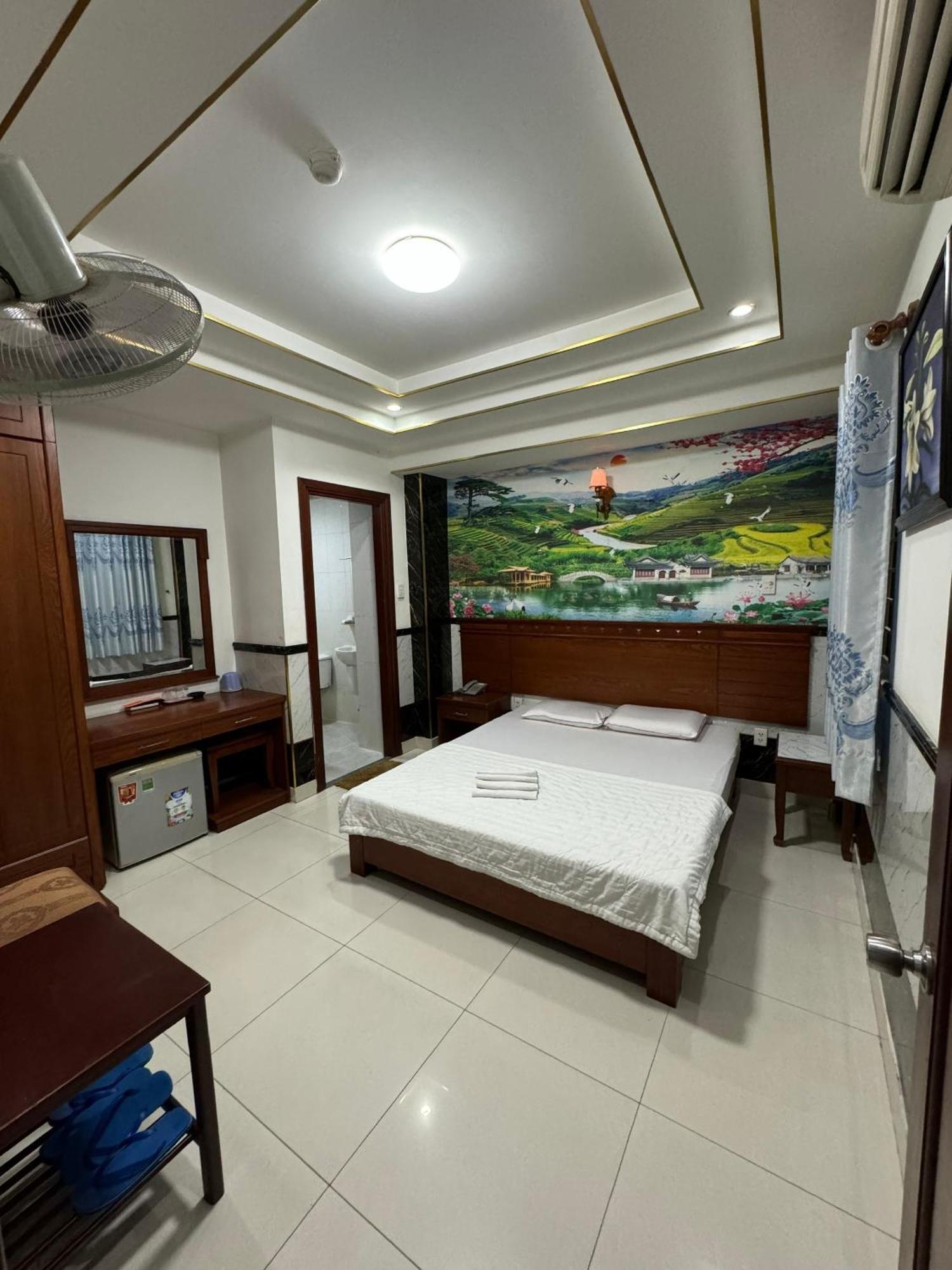 Apartamento Hoang Thien Loc -199 Hoang Hoa Tham, Q. Tan Binh - By Bay Luxury