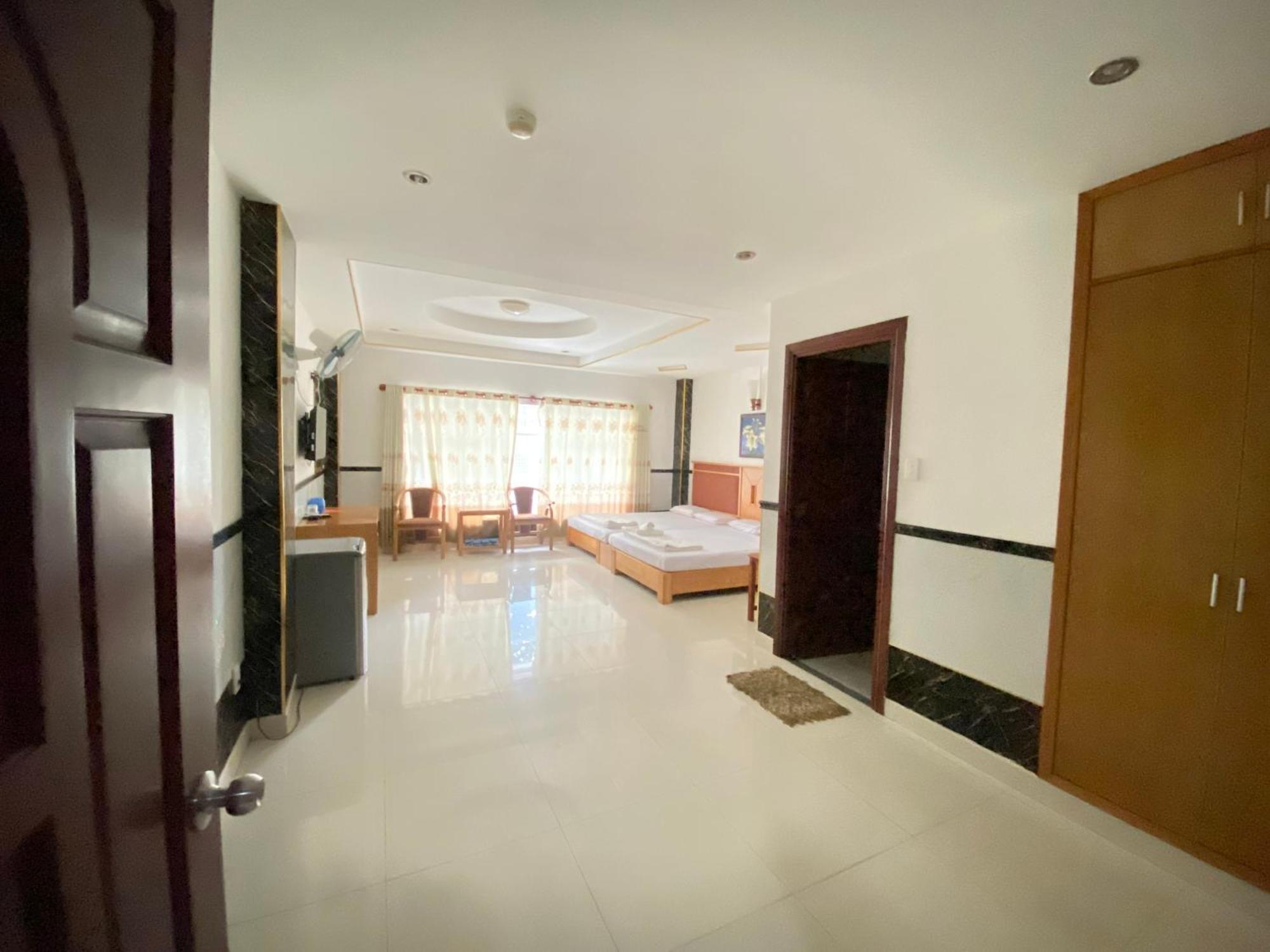 Hoang Thien Loc -199 Hoang Hoa Tham, Q. Tan Binh - By Bay Luxury * Cidade de Ho Chi Minh